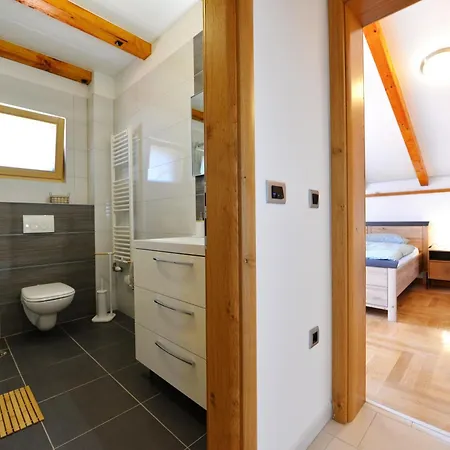 Apartament Nikola