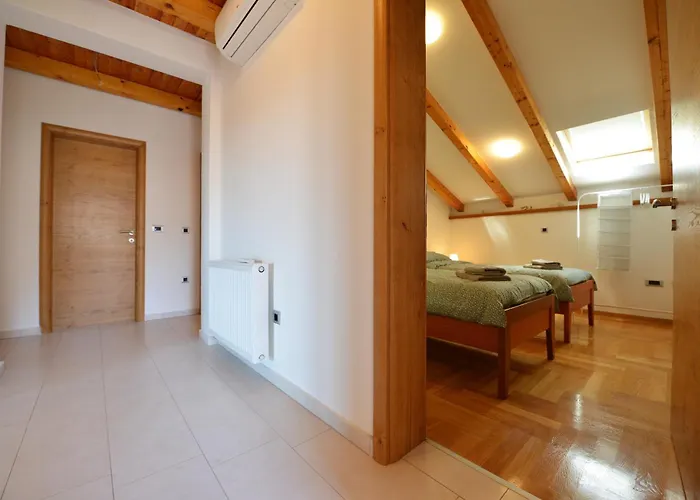 Nikola Apartamento