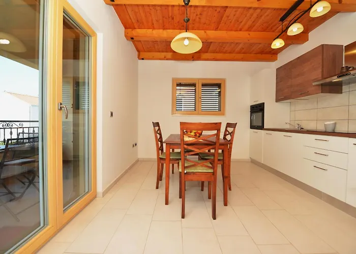 Apartment Nikola Zadar